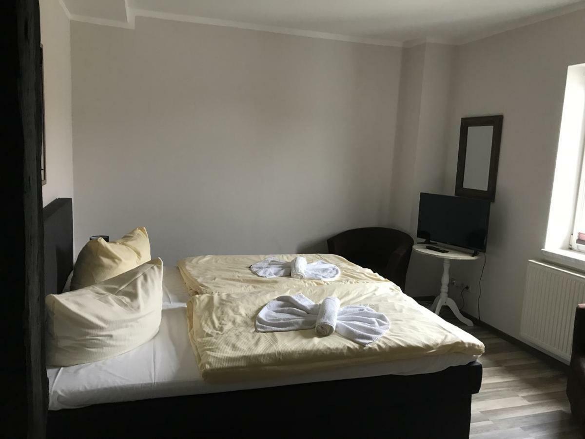 Zur Schlossinsel Hotel Wolgast Ngoại thất bức ảnh