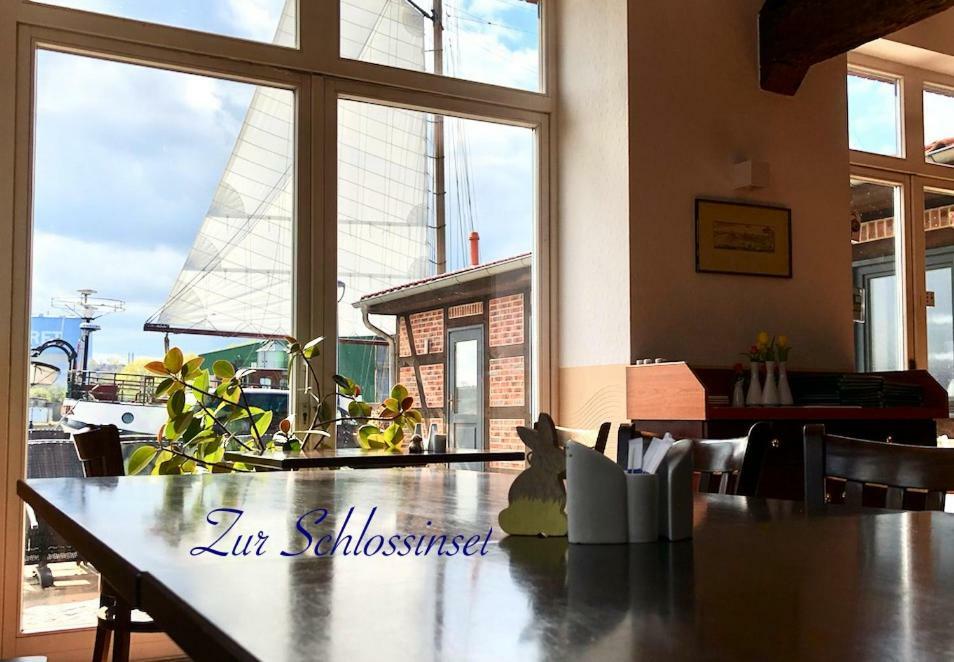 Zur Schlossinsel Hotel Wolgast Ngoại thất bức ảnh