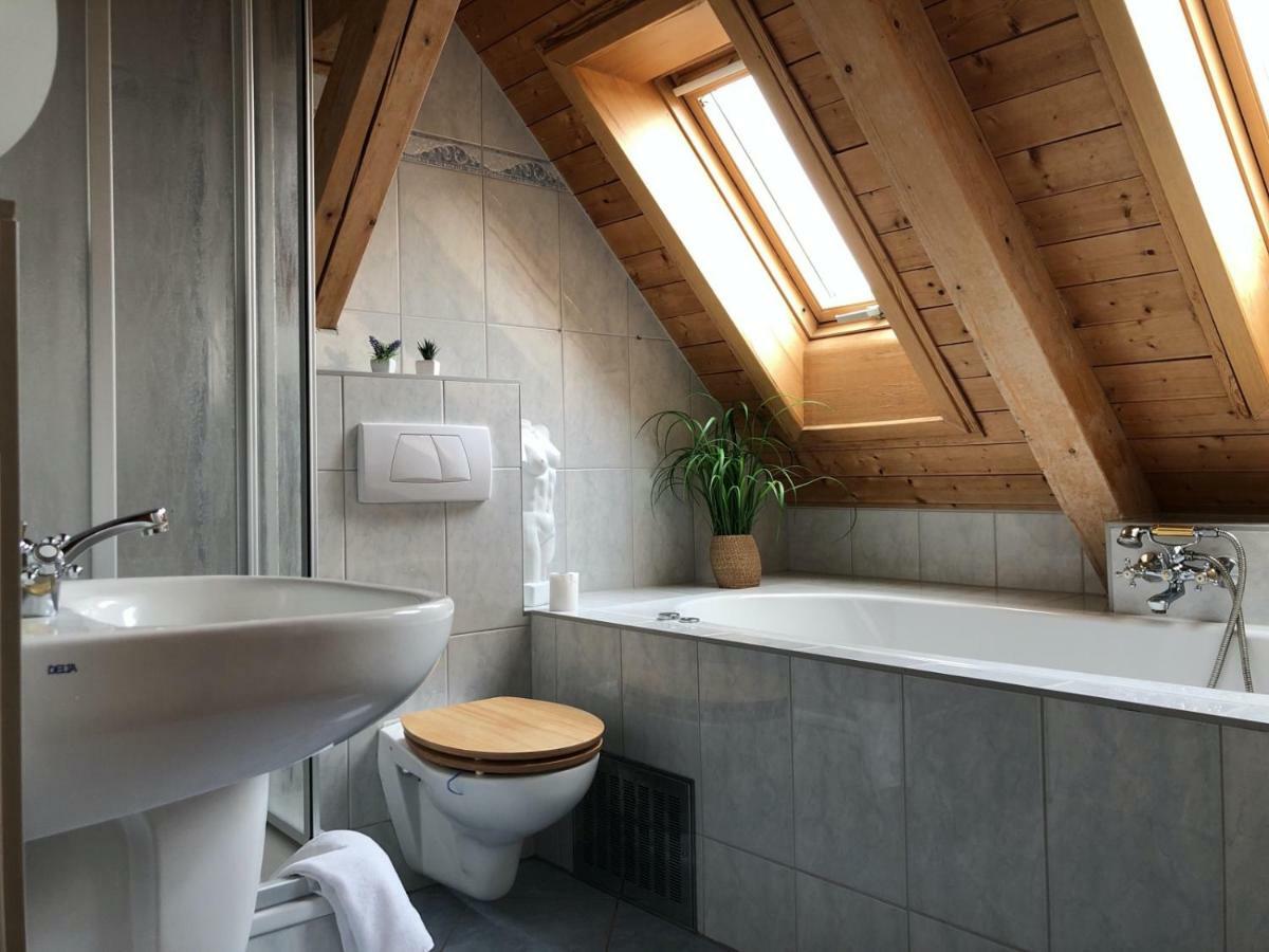 Zur Schlossinsel Hotel Wolgast Ngoại thất bức ảnh
